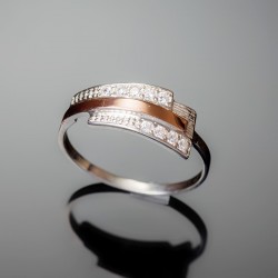 Серебряное кольцо Олимп со вставками из золота и циркония