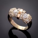 Необычное серебряное кольцо Успех - золото и цирконий