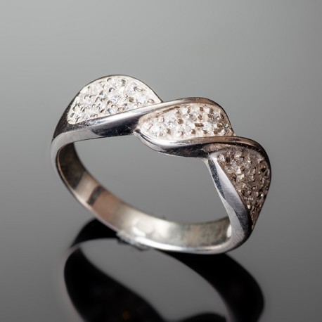 Серебряное кольцо Виктория