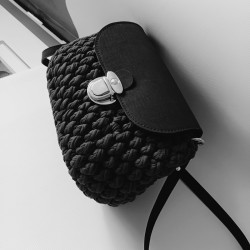 Дизайнерская сумка из эко кожи ручной работы